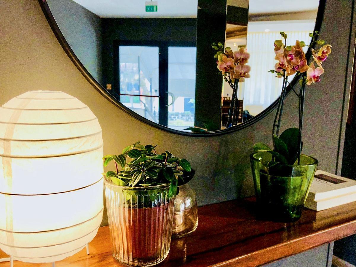 Hotel Aplo - Breakfast Experience แชร์เวีย ภายนอก รูปภาพ